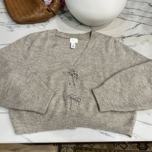 H&M rhinestone crystal bow cardigan sweater tan